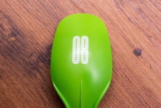 希釈済みクリアーをエアブラシ細吹きで盛り上げ→1300番ヤスリ→同クリア→つや消しクリアーエアブラシ塗装