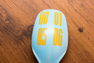 フチにアクリジョン「クリア」1:溶剤1で希釈→つや消しクリアーエアブラシ塗装